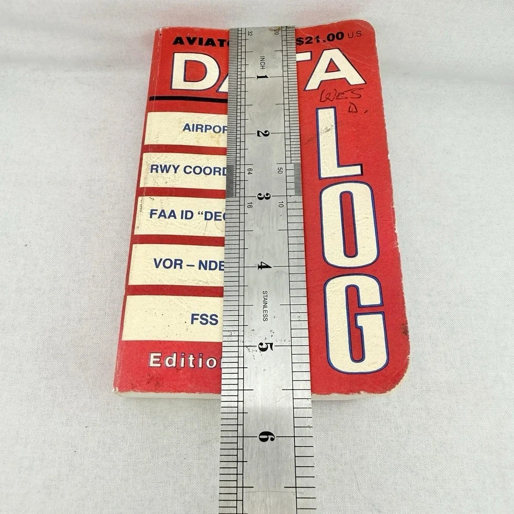 Vintage Aviator's Data Log Pilot Flight Planner 1989 Book Edition III USA Osborn